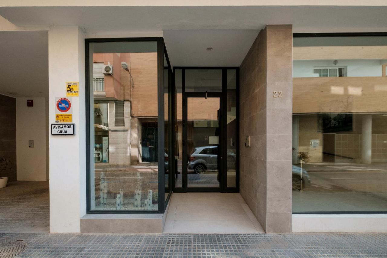 Apartamento Deluxe Con Piscina, Terraza & Parking مالقة المظهر الخارجي الصورة