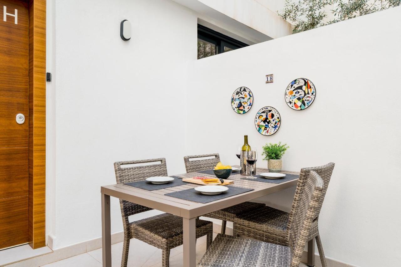 Apartamento Deluxe Con Piscina, Terraza & Parking مالقة المظهر الخارجي الصورة